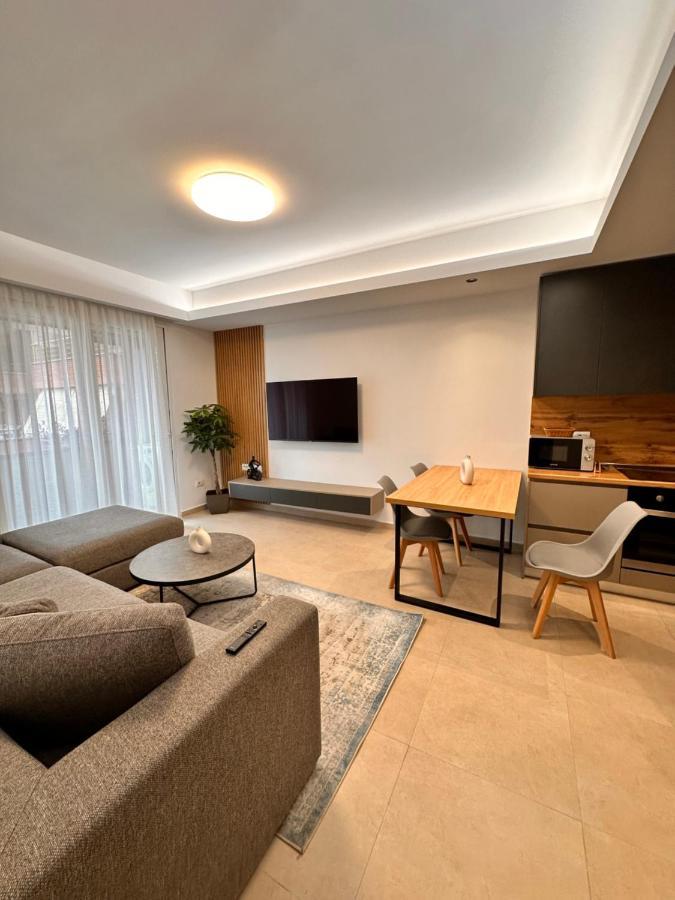 Noon Apartments Tirana Bagian luar foto